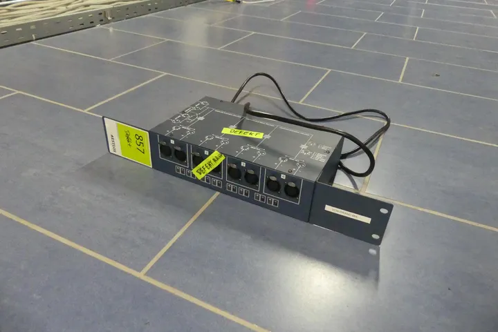 Showtec DMX-Booster/Splitter (defekt)